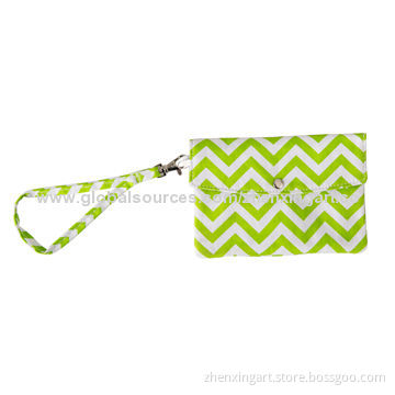 Chevron coin purse with handle